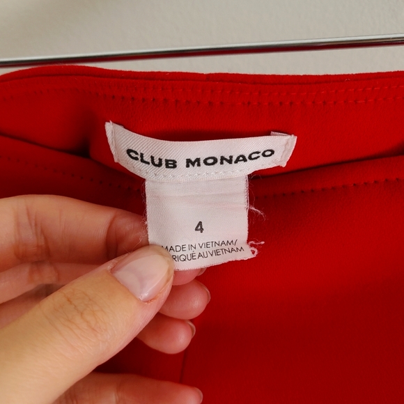 Club Monaco Cecilia shorts red - Picture 4 of 5